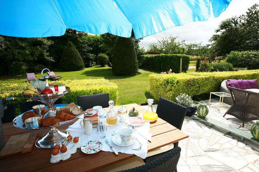 Le Domaine Du Lieu Athan ,Reserve Aux Adultes Bed & Breakfast Saint-Gatien-des-Bois Luaran gambar
